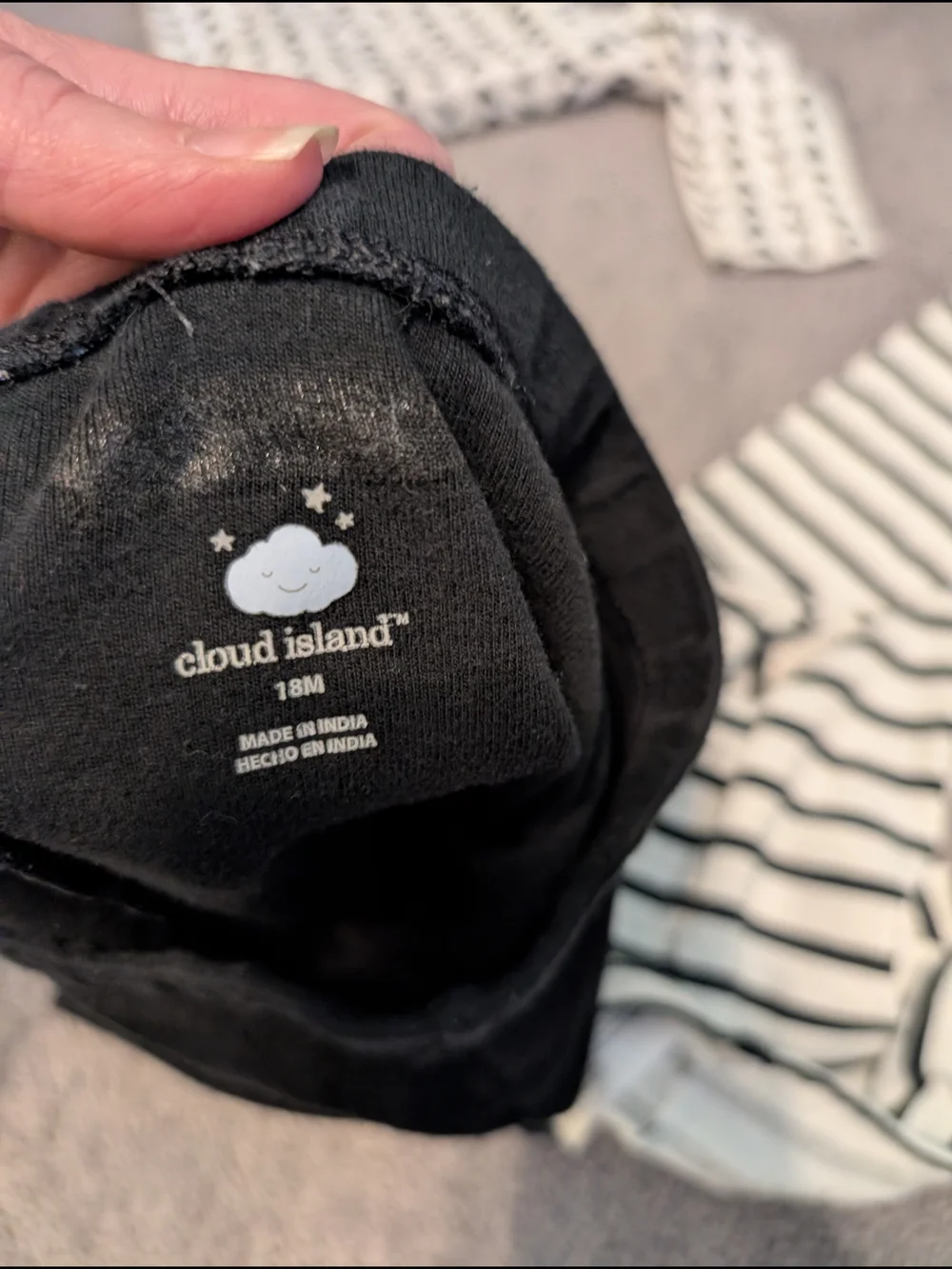 cloud island White and Black Patterned Long-Sleeve Onesie And Two Leggings 18m
